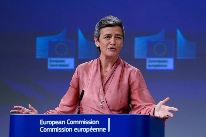 Bà Margrethe Vestager phát biểu tại Nghị viên châu Âu. Ảnh: Kenzo Tribouillard